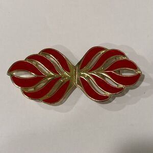 Vintage Enamel Leaf Belt Buckle